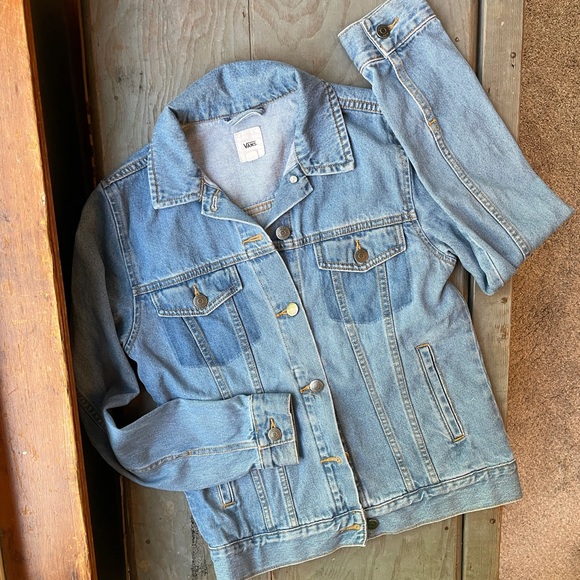 Vans Jackets & Blazers - Vans denim jacket | Size XS